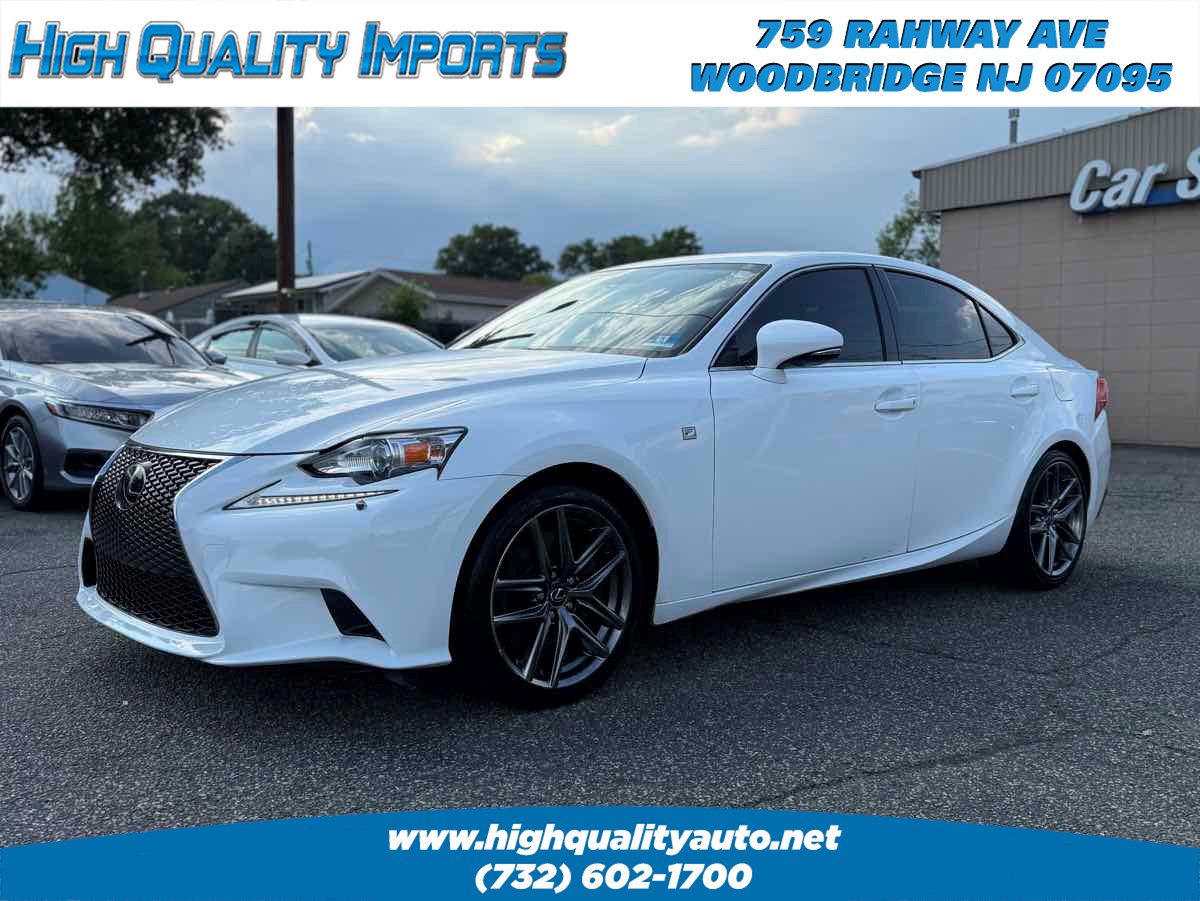 2015 Lexus IS 350 - Photo 3