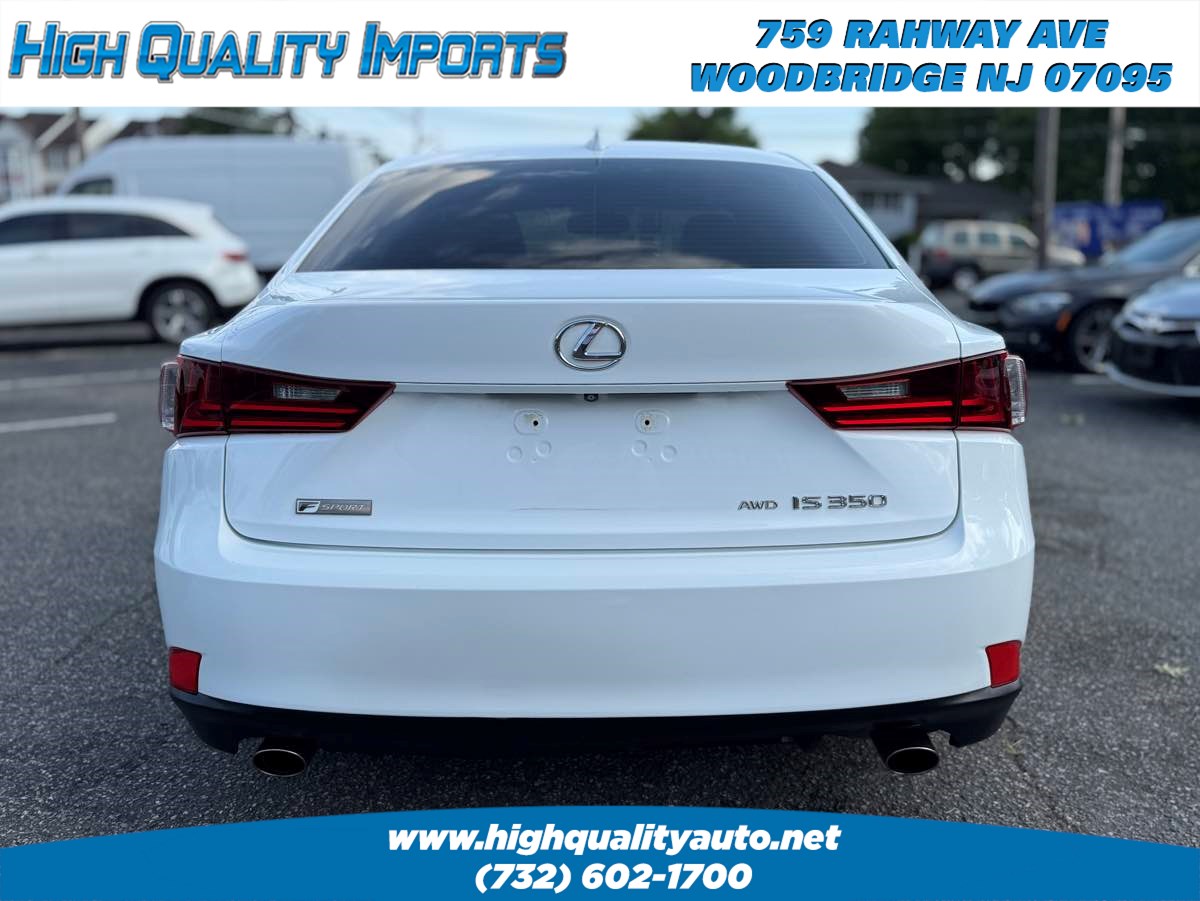2015 Lexus IS 350 - Photo 6