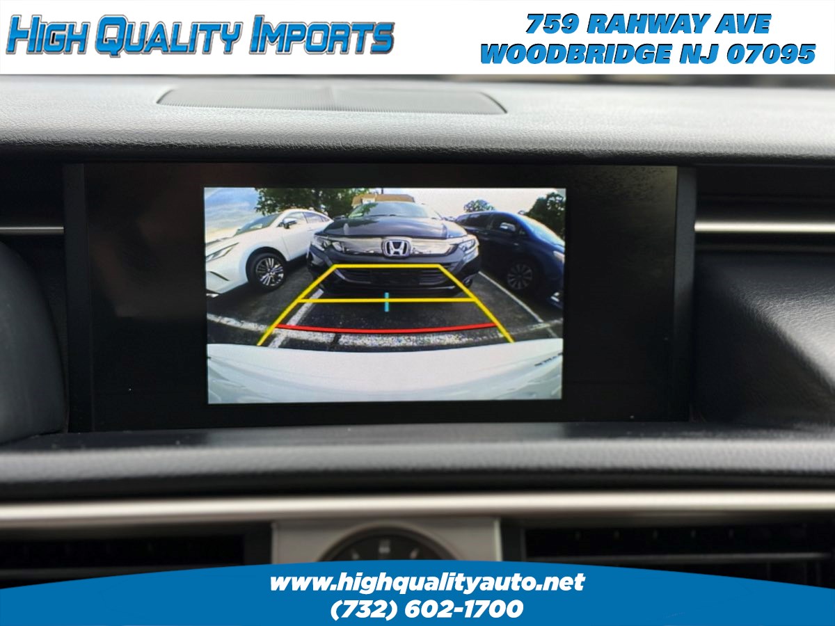 2015 Lexus IS 350 - Photo 31