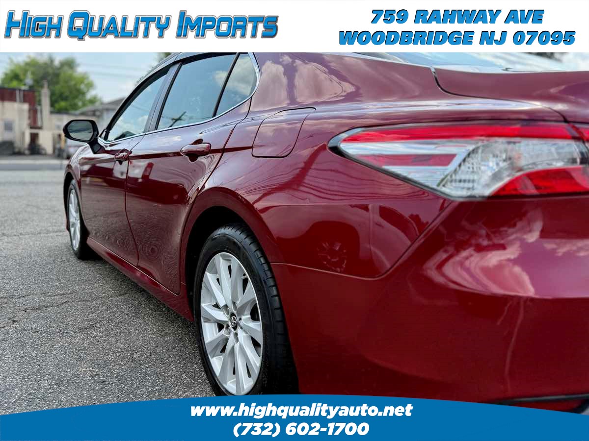 2018 Toyota Camry LE - Photo 37