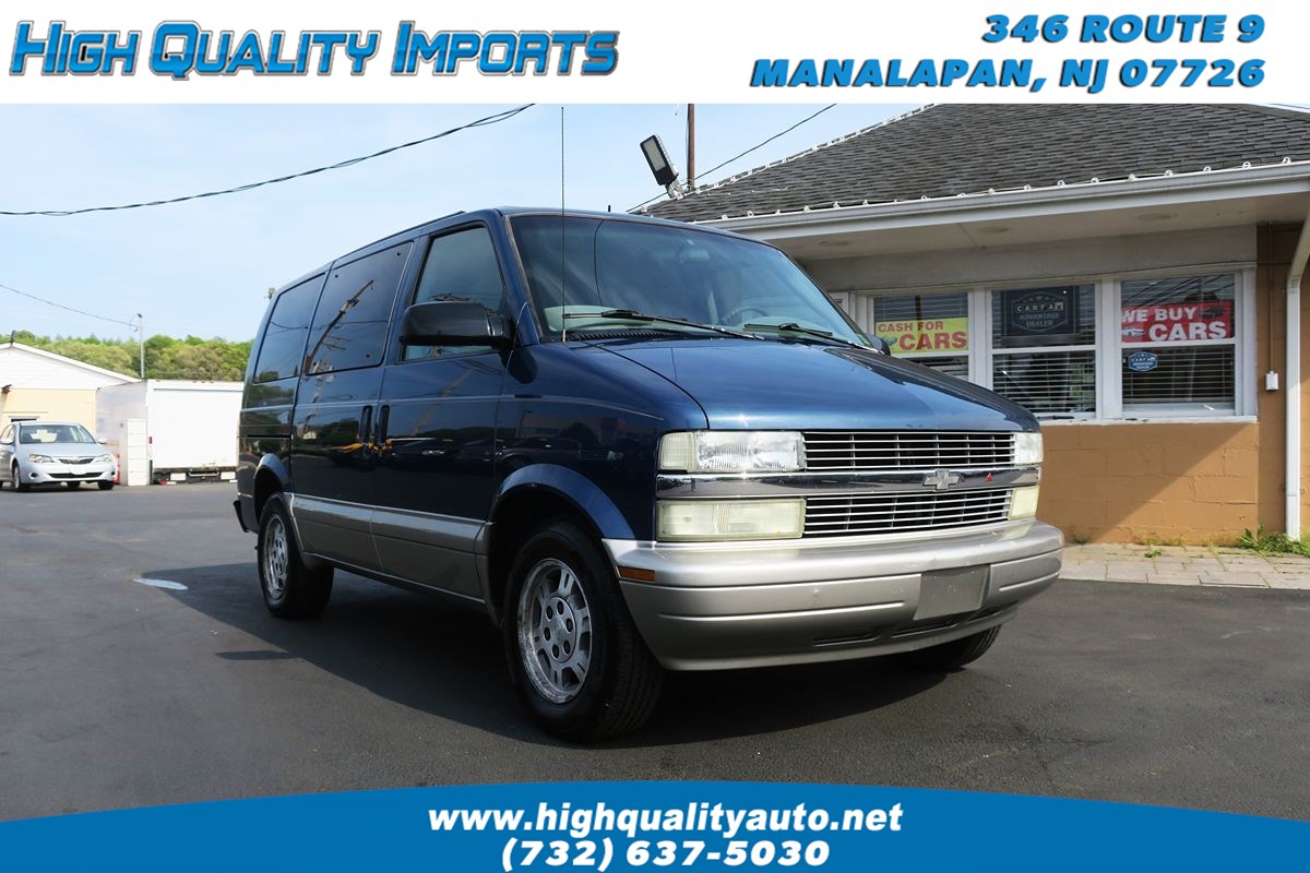 2004 Chevrolet ASTRO AWD 1-OWNER