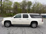 2012 Gmc Yukon XL Denali photo 3