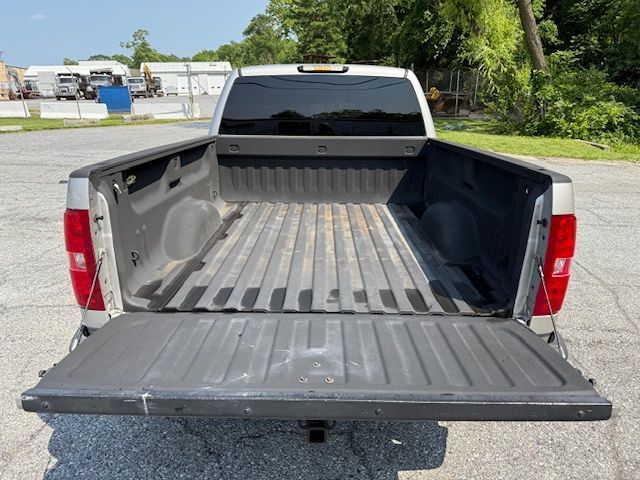 2007 Chevrolet Silverado 1500 photo 2