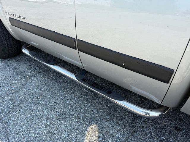 2007 Chevrolet Silverado 1500 photo 3