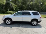 2011 Gmc Acadia SL photo 2