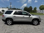 2011 Gmc Acadia SL photo 6