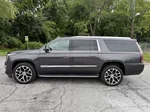 2016 Cadillac Escalade ESV Luxury photo 2