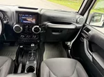 2016 Jeep Wrangler Unlimited Sahara photo 24