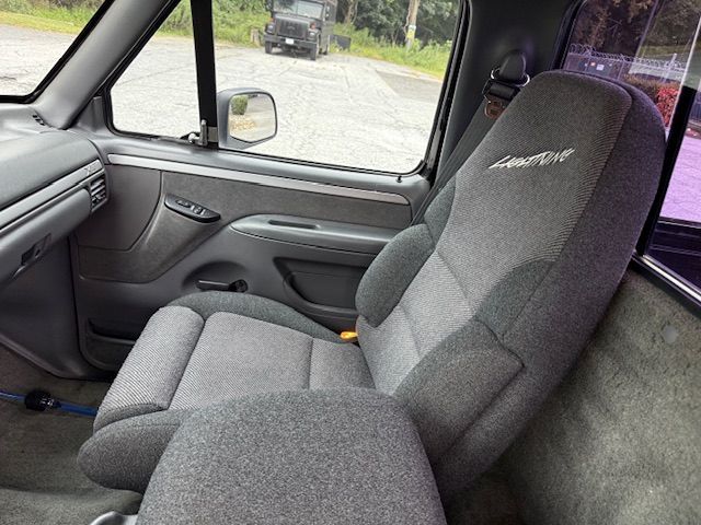 1993 Ford F-150 - Photo 17