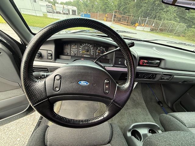 1993 Ford F-150 - Photo 19