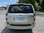 2015 Chrysler Town & Country Touring photo 4