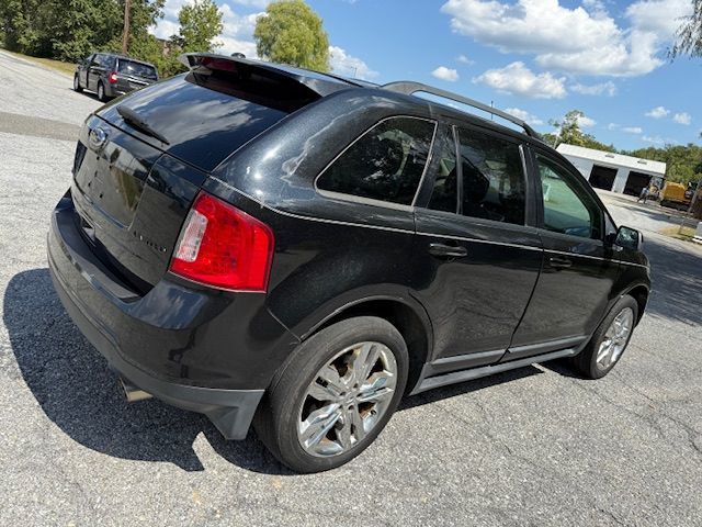 2013 Ford Edge SEL photo 5