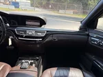 2011 Mercedes Benz S 550 photo 23