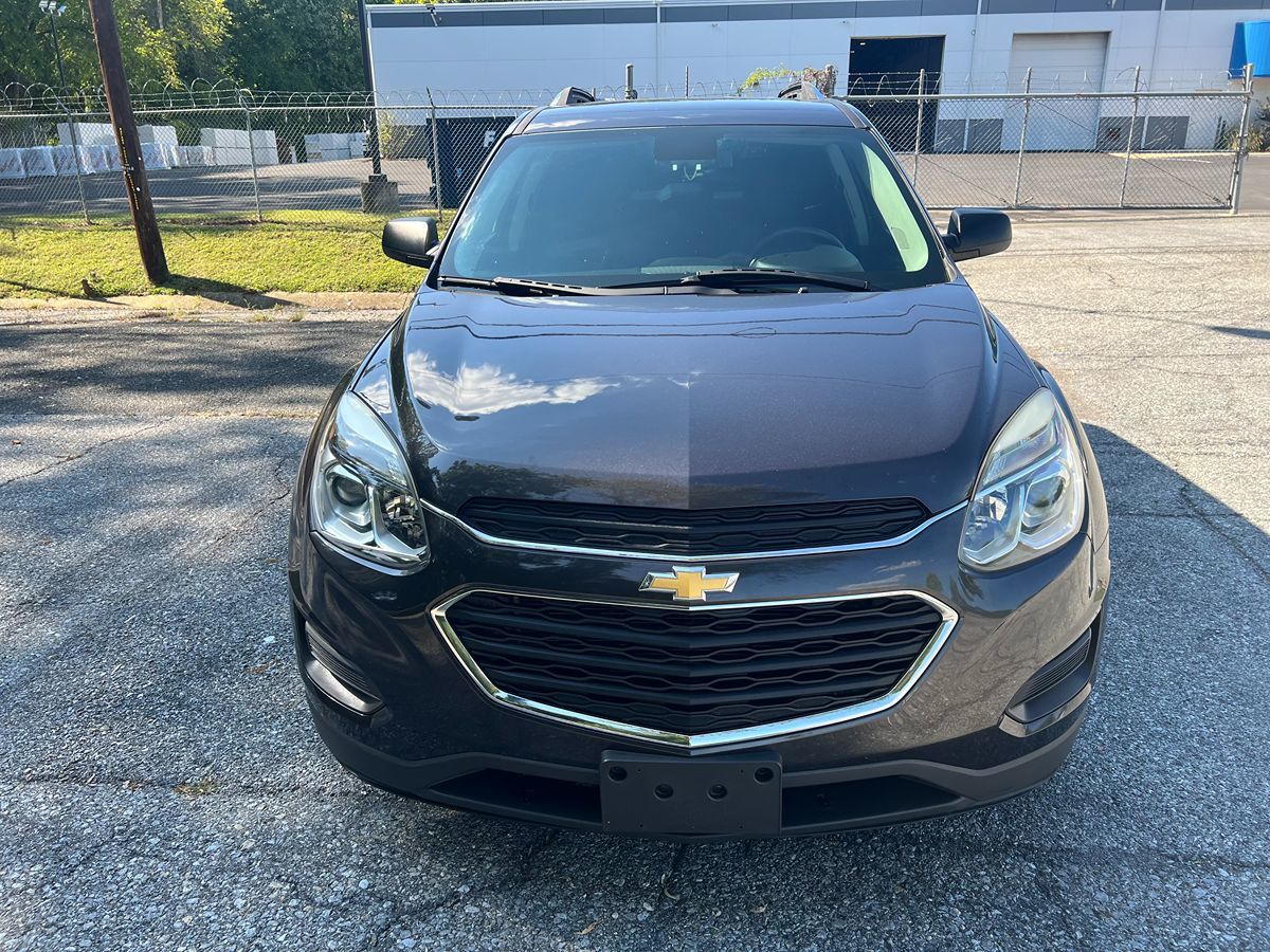 2016 Chevrolet Equinox LS photo 4