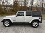 2012 Jeep Wrangler Unlimited Sahara photo 2