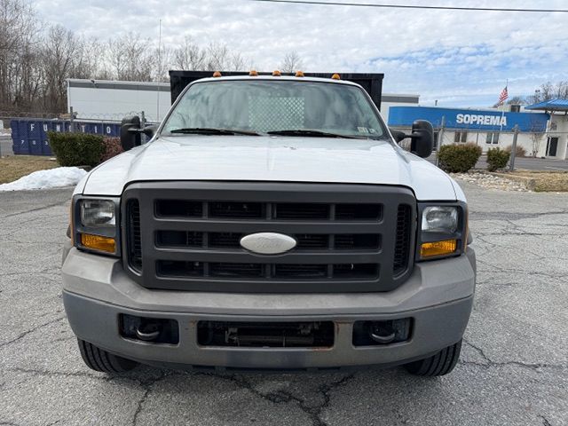 2005 Ford F-450 - Photo 8