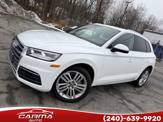 2018 Audi Q5 2.0T quattro S tronic Premium Plus's photo