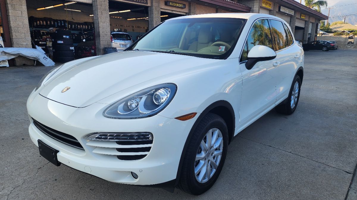 2012 Porsche Cayenne 