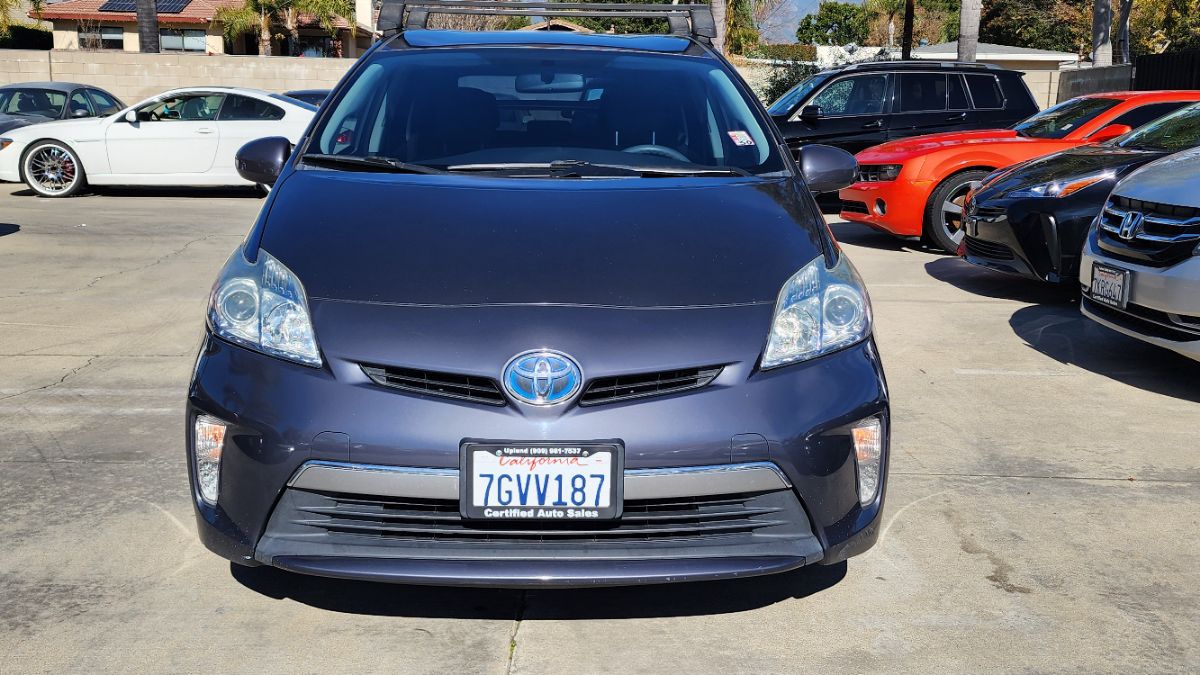 2014 Toyota Prius Plug-In 