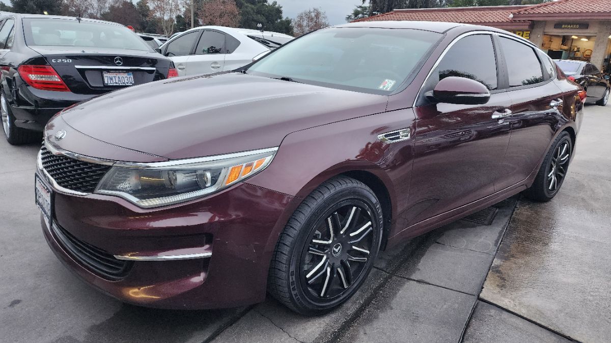 2016 Kia Optima LX