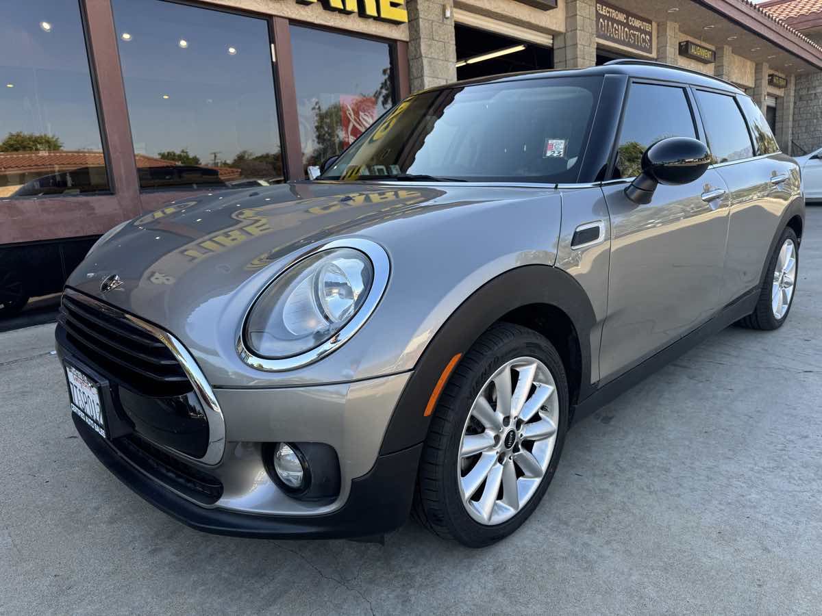 2016 MINI Cooper Clubman 