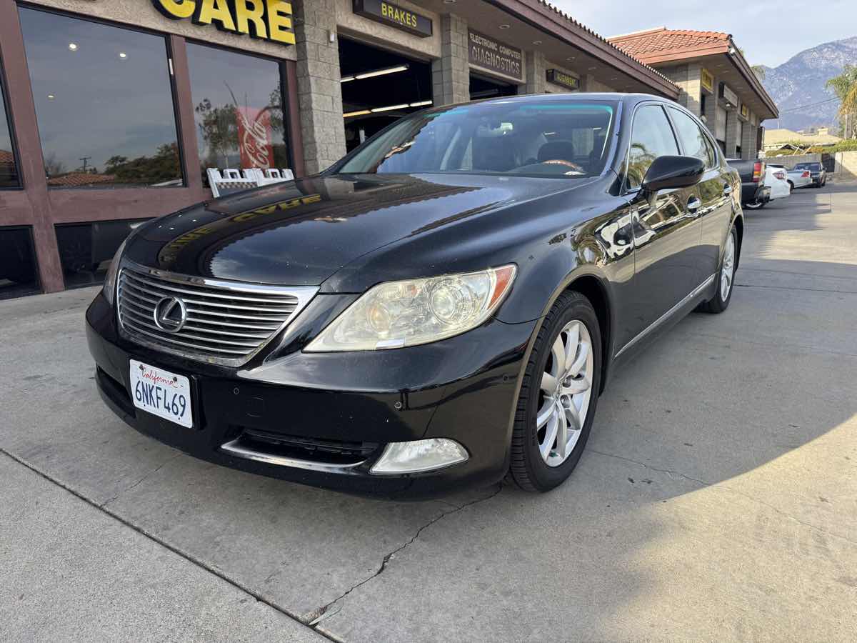 2008 Lexus LS 460 