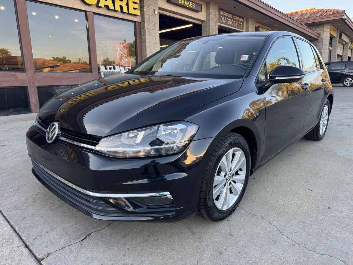 2018 Volkswagen Golf S