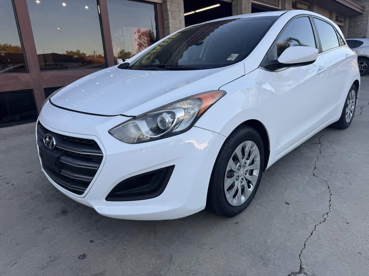 2016 Hyundai Elantra GT 