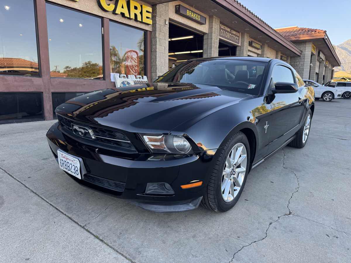 2011 Ford Mustang V6