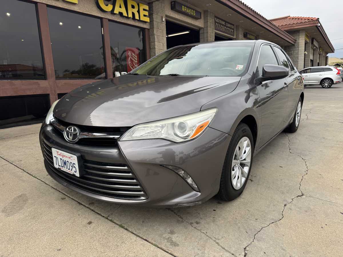 2015 Toyota Camry LE