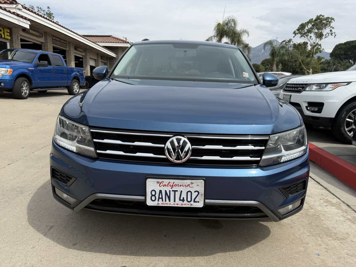 2018 Volkswagen Tiguan S - Photo 2