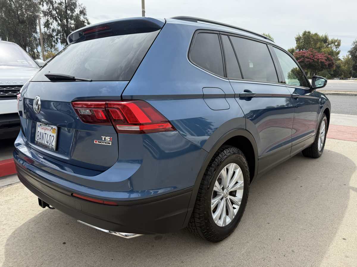 2018 Volkswagen Tiguan S - Photo 5