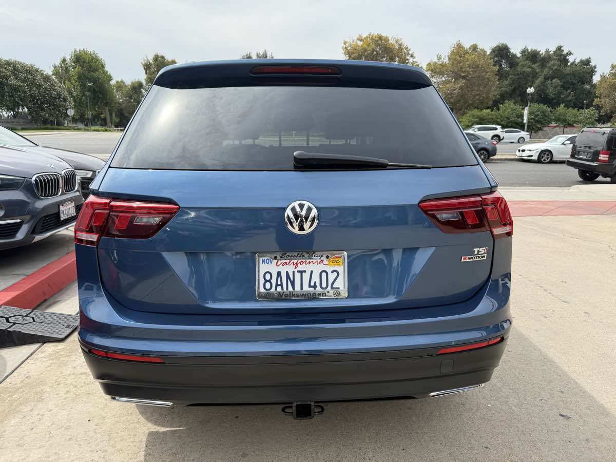 2018 Volkswagen Tiguan S - Photo 6