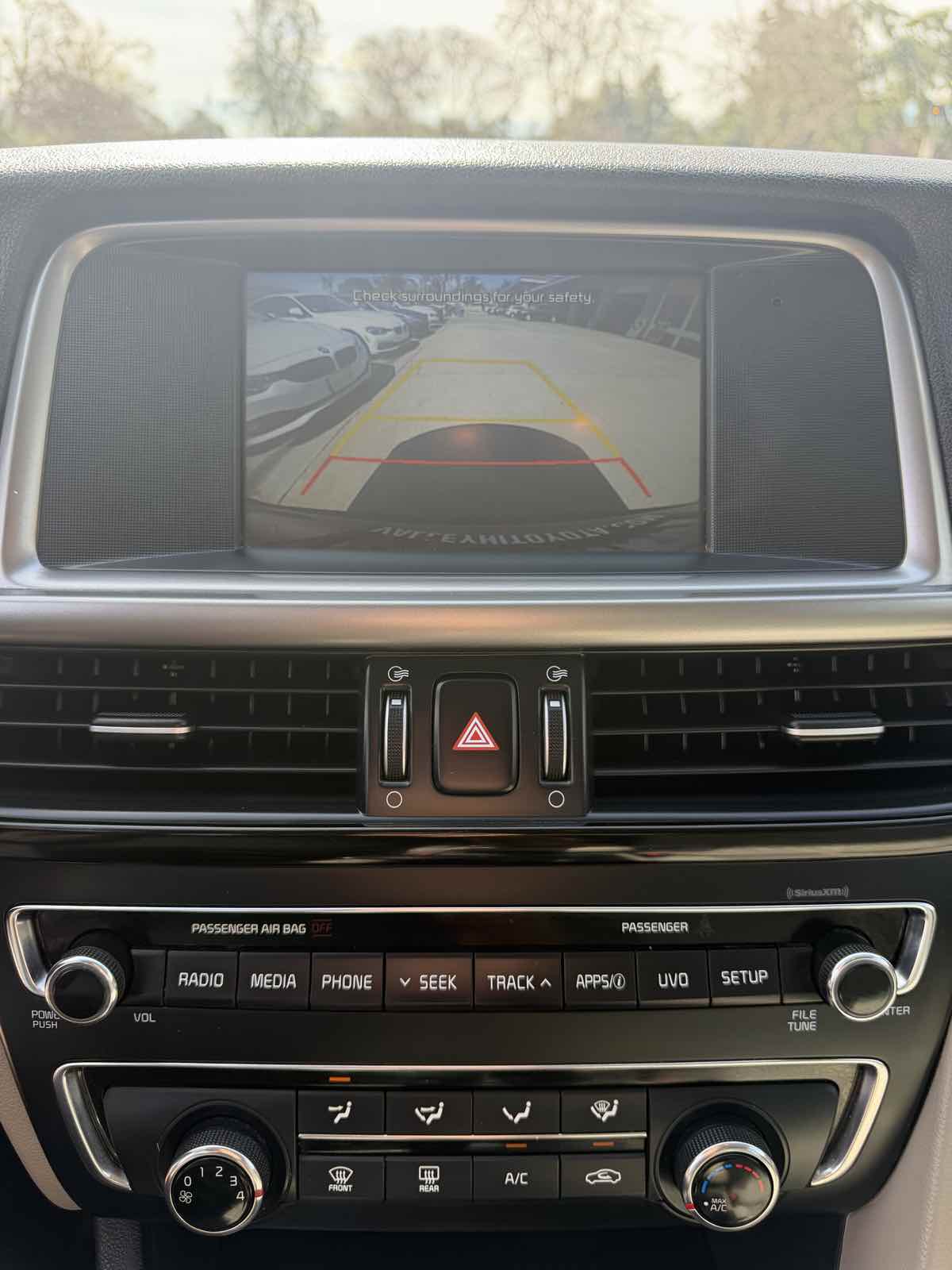 2018 Kia Optima LX - Photo 12