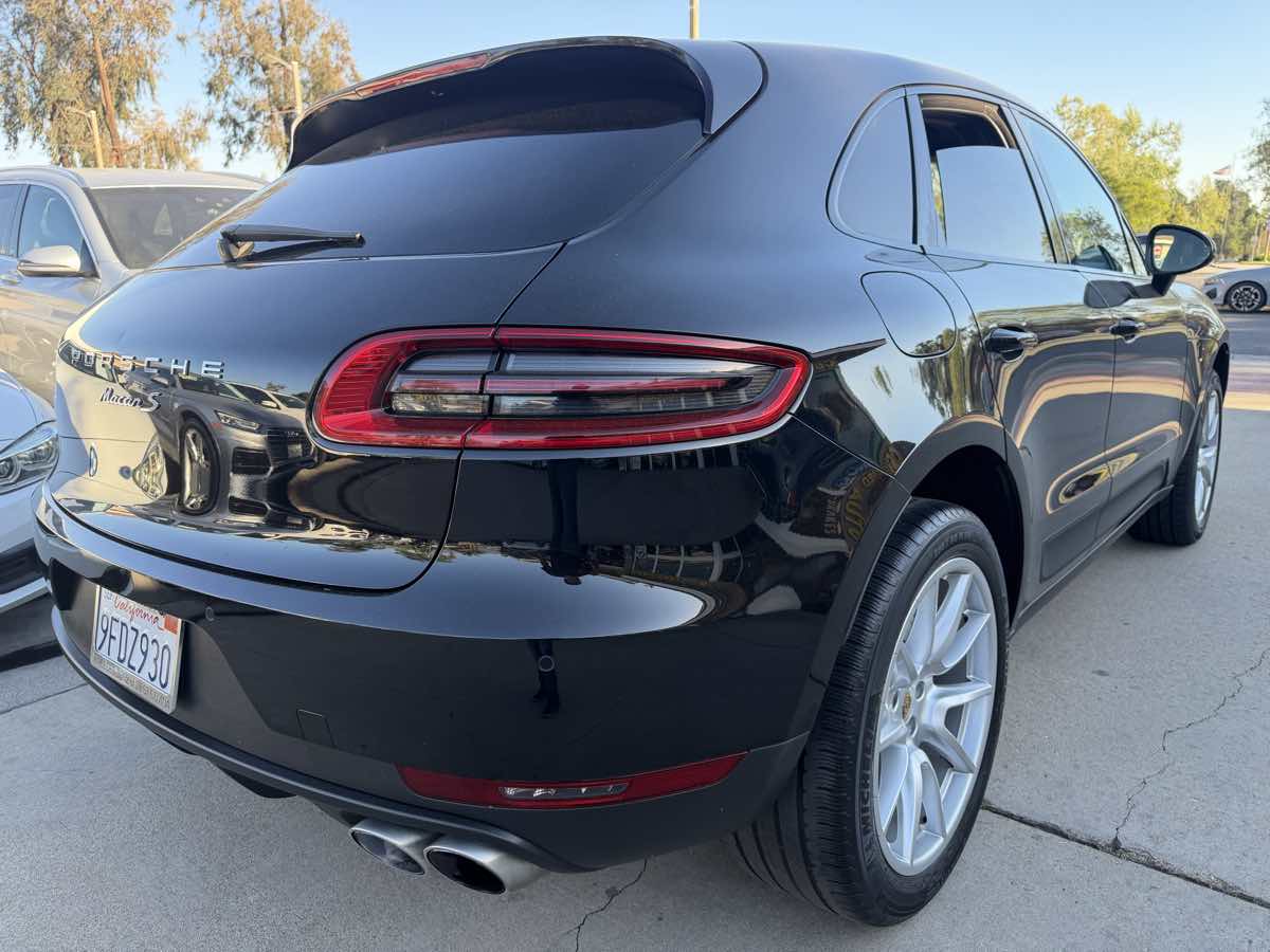 2016 Porsche Macan S - Photo 5