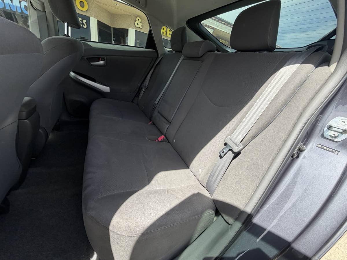 2011 Toyota Prius I - Photo 13
