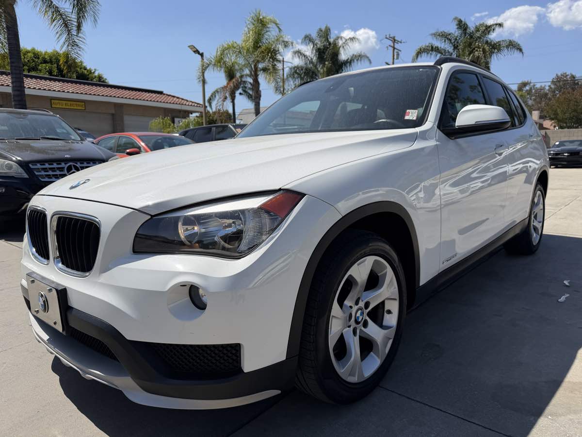 2015 BMW X1 sDrive28i Sport Line's photo