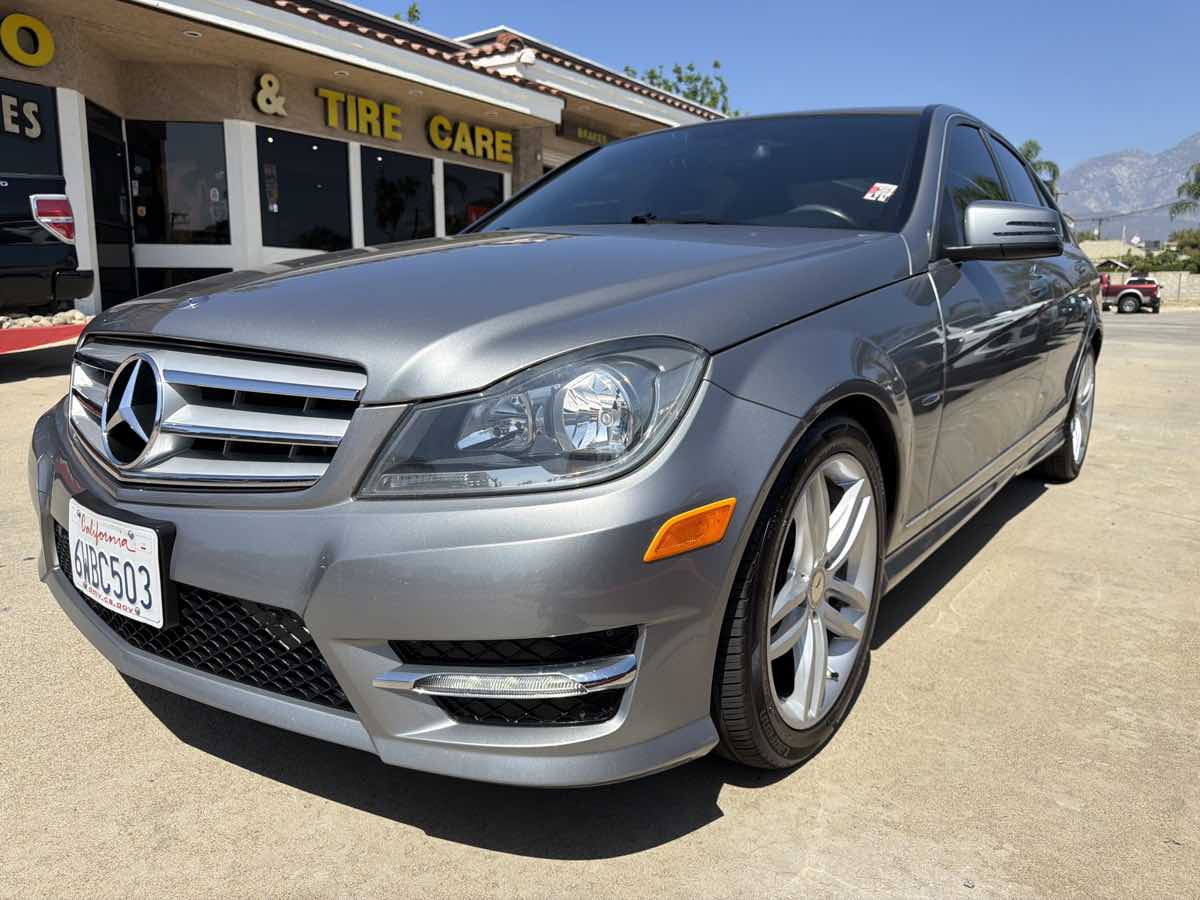 2012 Mercedes-Benz C 250 Sport
