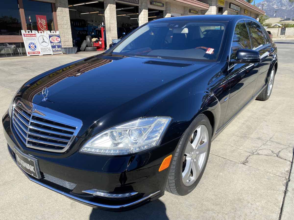 2012 Mercedes-Benz S 550 Sedan