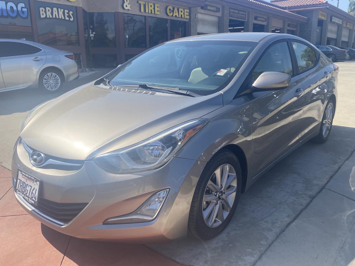 2014 Hyundai Elantra SE