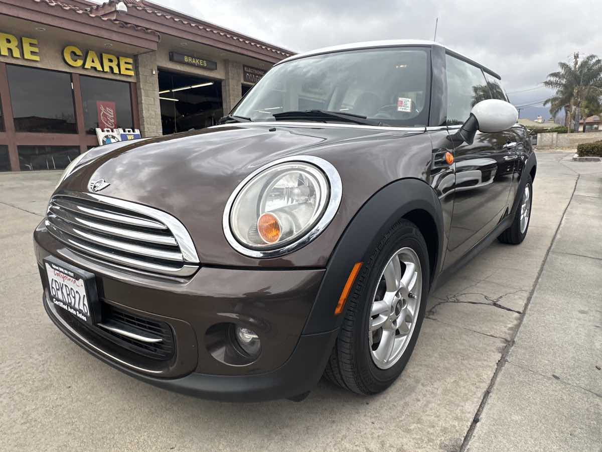 2011 MINI Cooper Hardtop 