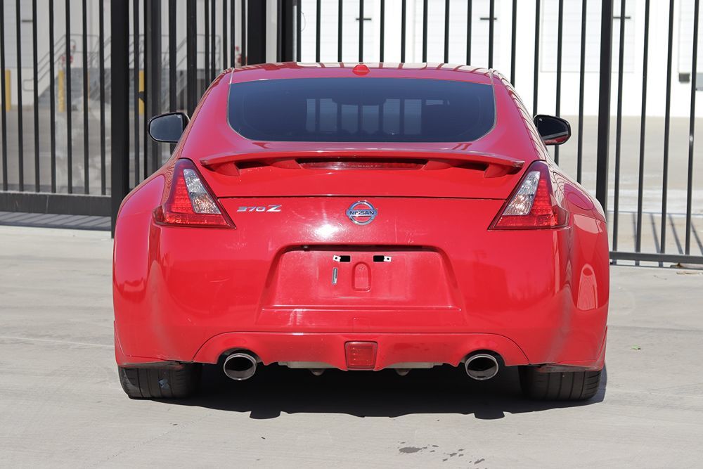 2015 Nissan 370Z Coupe Sport Tech photo 7