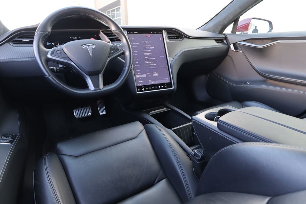 2018 Tesla Model S 75D photo 12