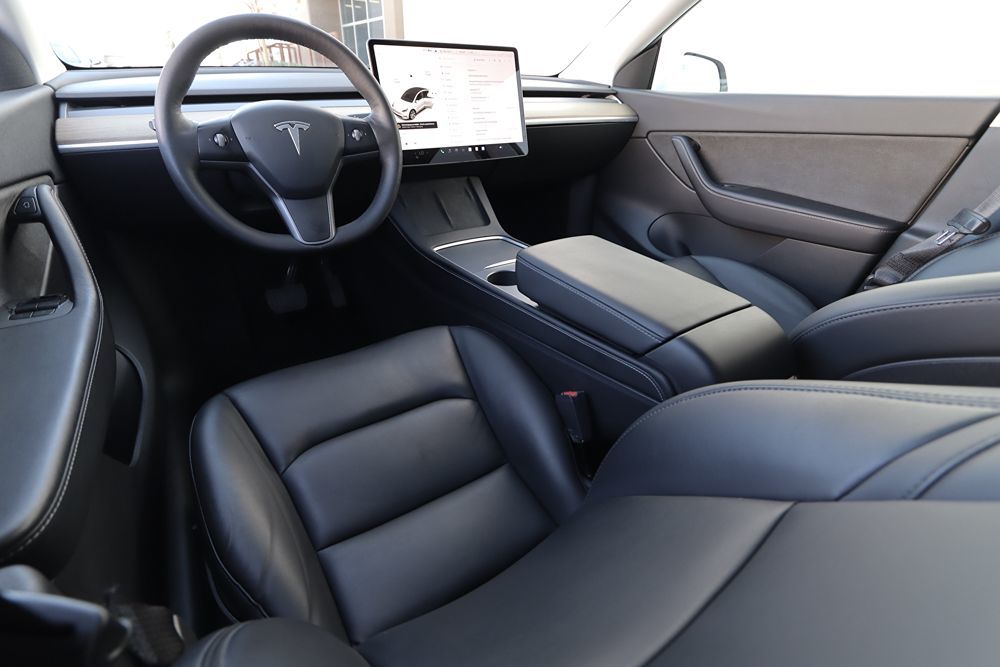 2021 Tesla Model Y Standard Range photo 12