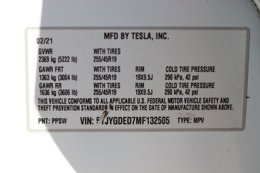 2021 Tesla Model Y Standard Range photo 15