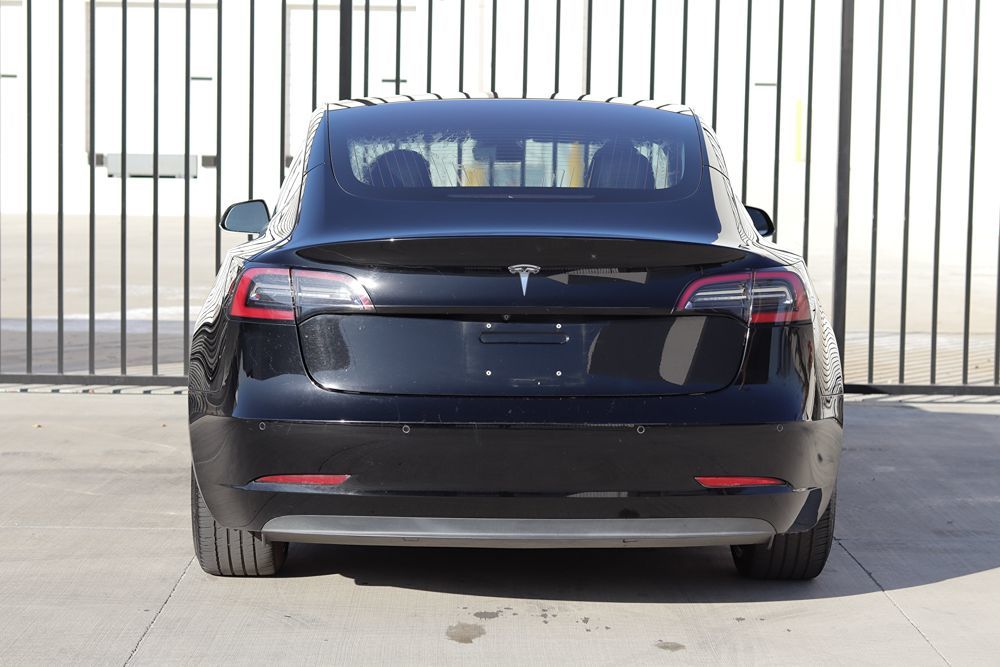 2018 Tesla Model 3 Long Range photo 7