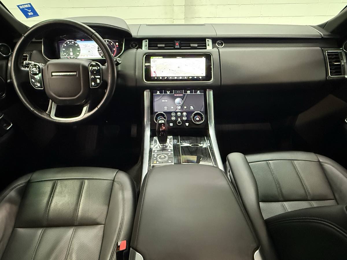 2020 Land Rover Range Rover Sport HSE photo 11