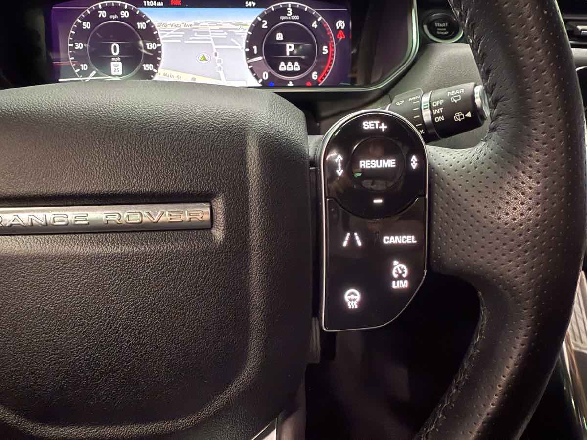 2020 Land Rover Range Rover Sport HSE photo 16