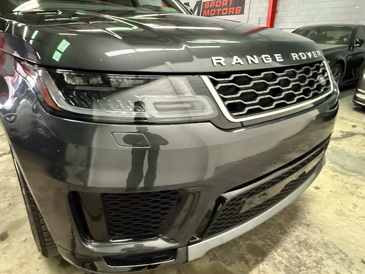 2020 Land Rover Range Rover Sport HSE photo 28