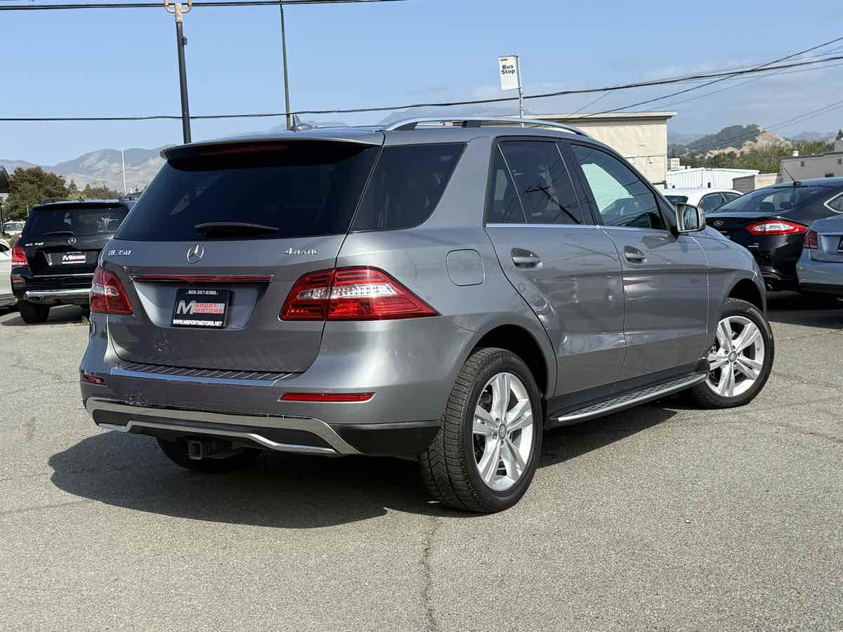 2015 Mercedes Benz ML 4MATIC 350 photo 8
